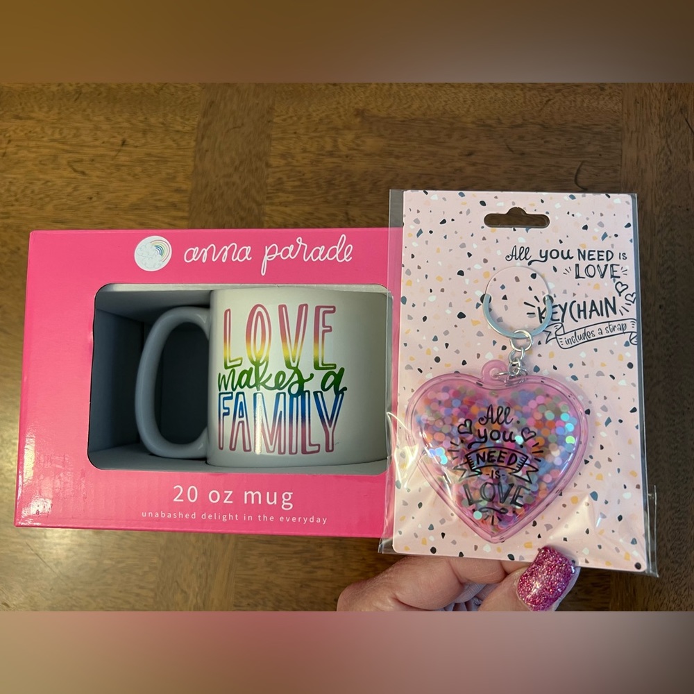 LOVE Makes a Family 20 oz Mug and All You Need Is LOVE Key Chain * Gift Set *